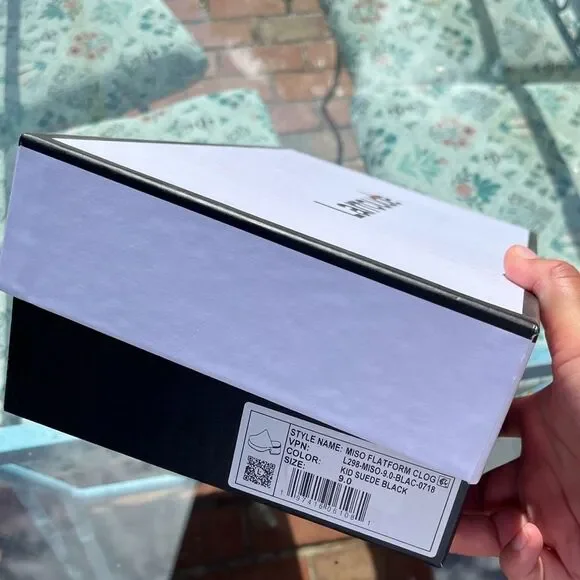 Larroude Miso Flatform Suede Clogs NIB - Picture 5 of 9